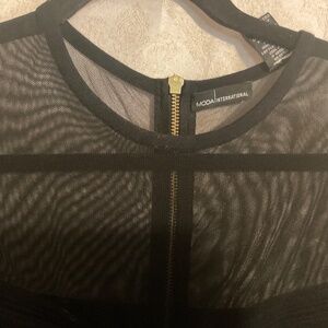 Elegant fitted dress